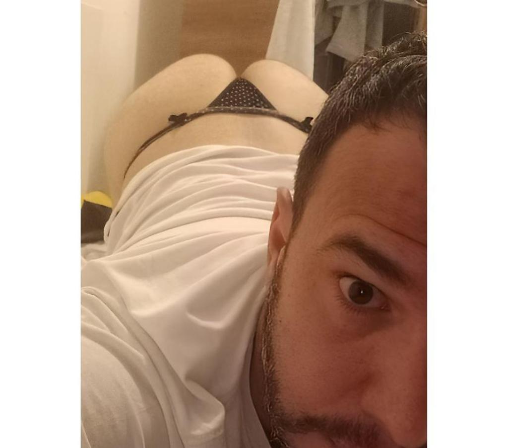 Homem procura Homem Florianopolis SC Florianópolis Outros - Fotos para Passivo de calcinha quer levar pau de dotado sem camisinha