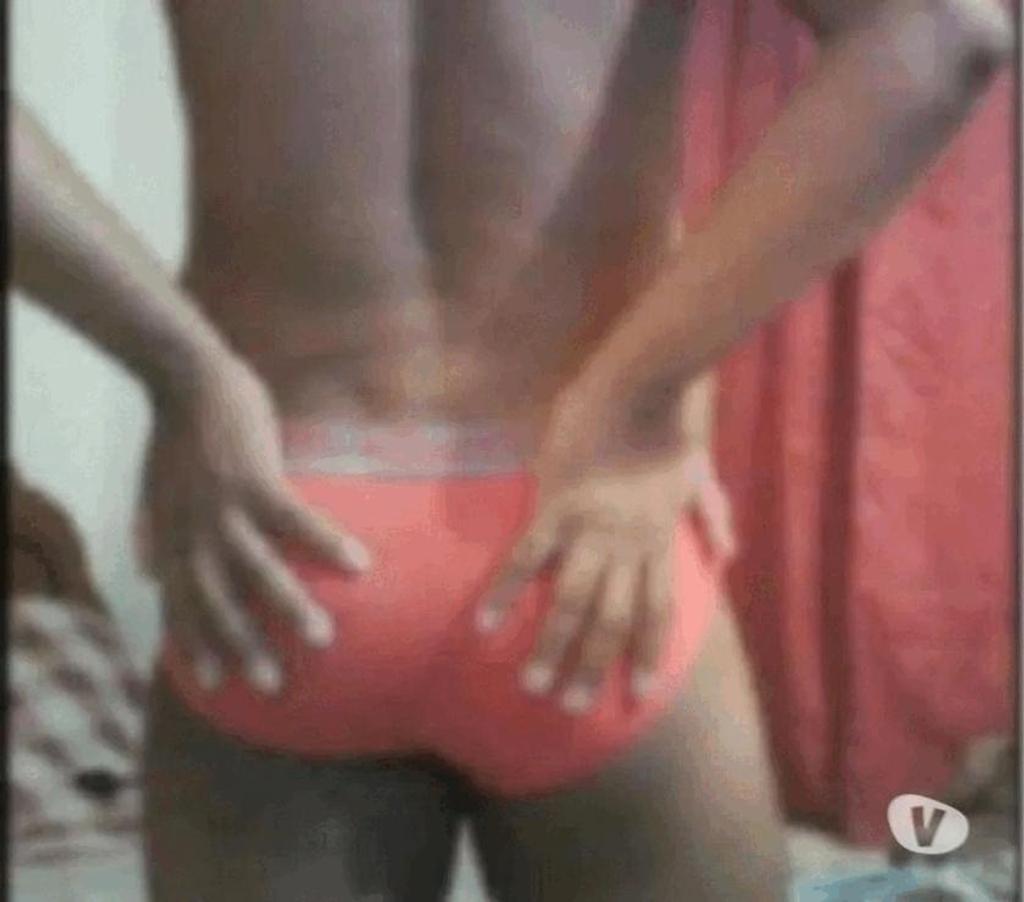 Sexo gay Bangu - (LEIA) Busco Rapaz até 40 anos que use o pau Vivalocal. -  337677385 | Vivalocal