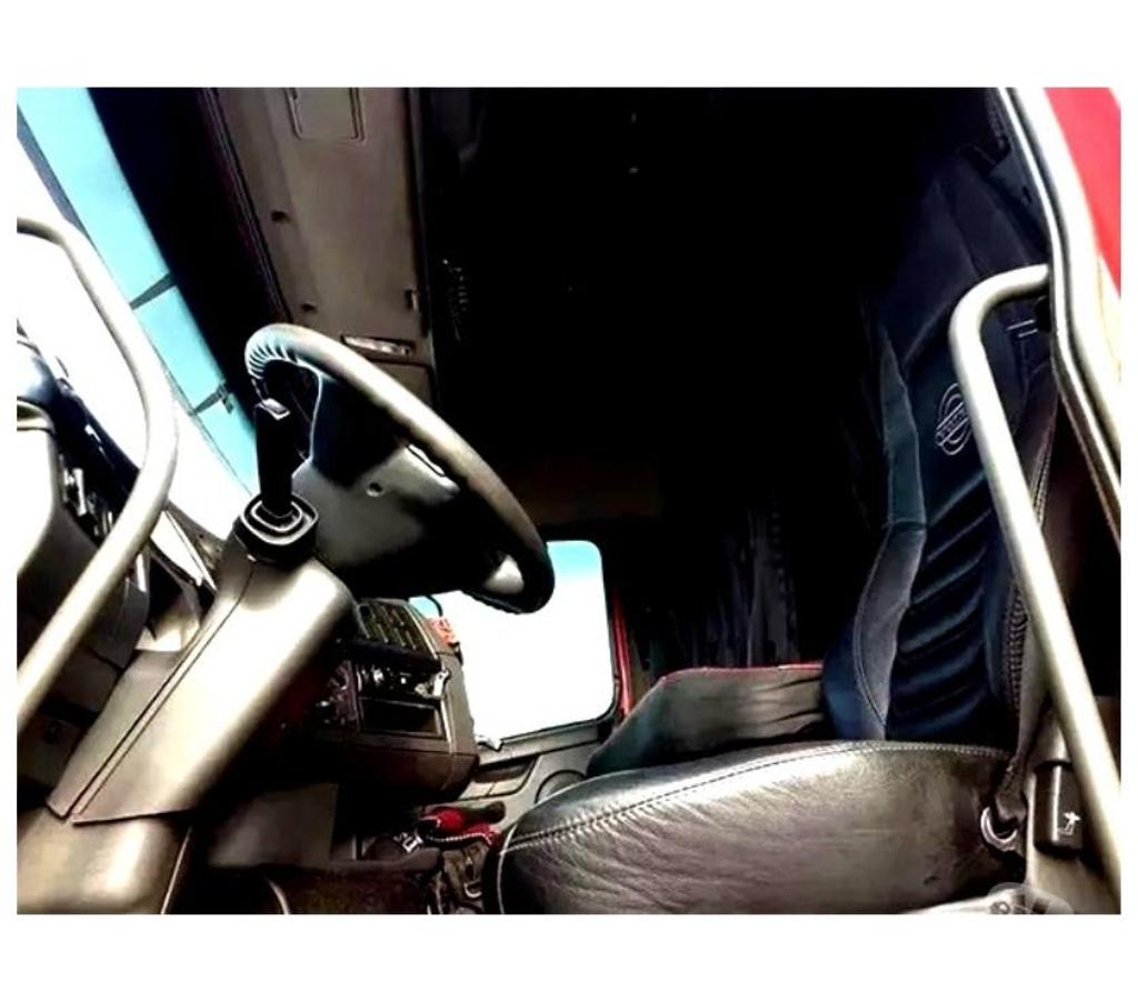 Caminhões usados Tupandi RS - Fotos para Volvo Fh 440 Globetrotter 6x2 2011 Teto Alto + Graneleira!