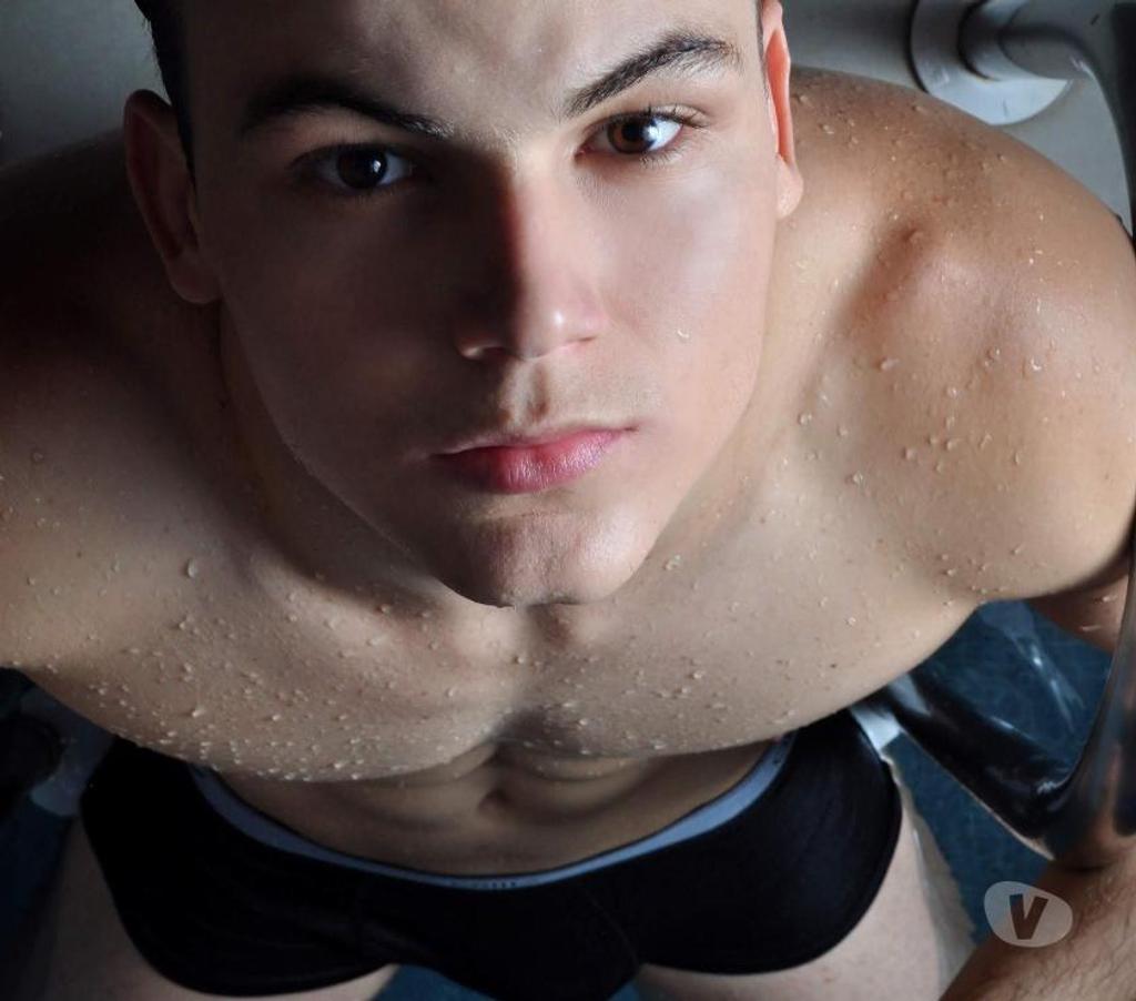 Acompanhantes masculinos Curitiba PR Matriz - Fotos para Miguel massagem relaxante tântrica final feliz 💦💦