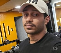 Garoto de programa disponível no centro