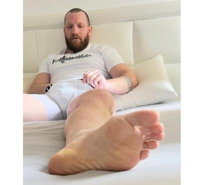 Acompanhantes Masculinos Matriz Curitiba PR - Fotos para Luís, ruivo de tirar o fôlego.