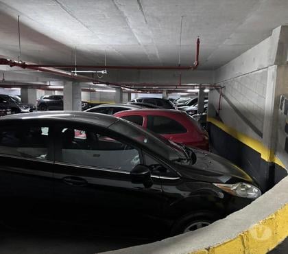 Estacionamentos - Garagens Outros Bairros Sao Paulo SP Sao Paulo SP - Fotos para Estacionamento em baixo de prédio comercial