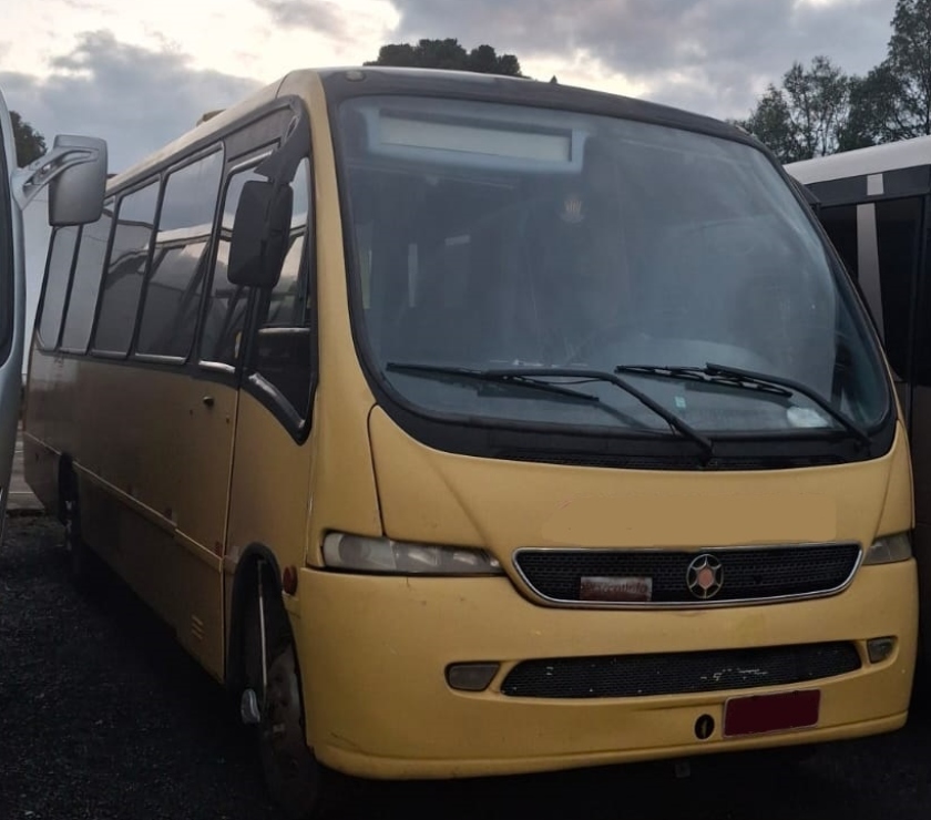 Micro Onibus Senior Agrale 9150 com Ar ano 2005 cód.9862