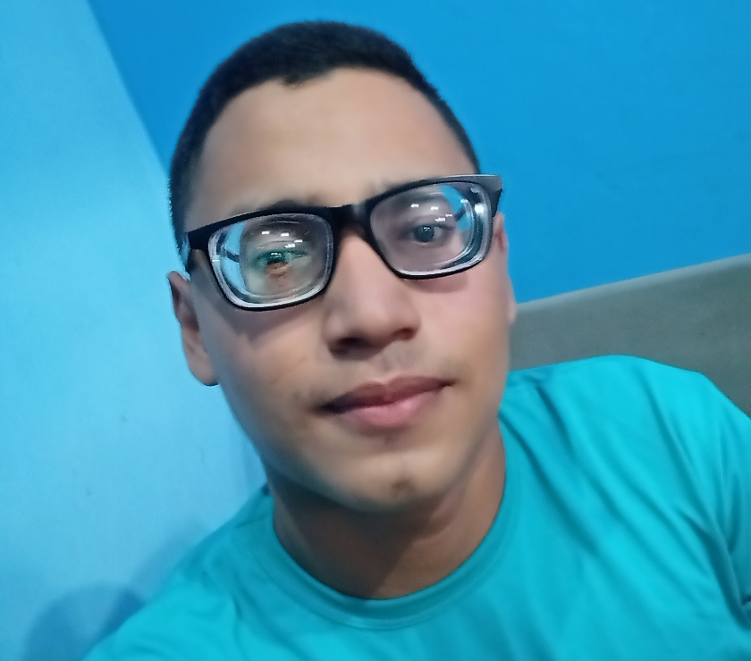 MLK NOVINHO QUER MAMAR COROA