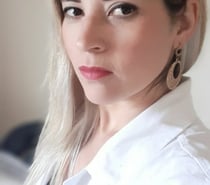 Carol Santos Massoterapeuta