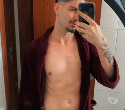 Acompanhantes masculinos - Fotos para Versátil com local