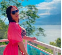 Recém chegada amores disponível