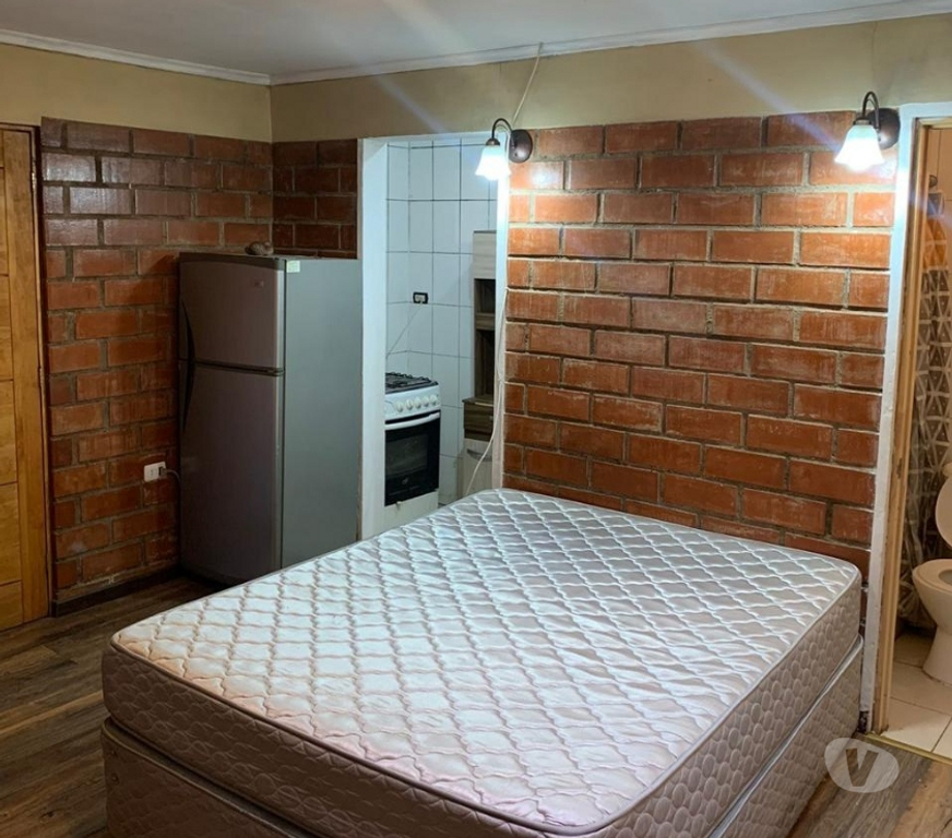 Arriendo de piezas Los Andes Los Andes - Fotos de Pieza Loft Los Andes $250.000 Baño y cocina individual