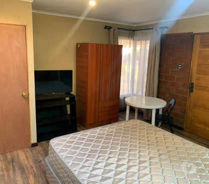 Arriendo de piezas Los Andes Los Andes - Fotos de Pieza Loft Los Andes $250.000 Baño y cocina individual