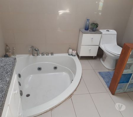 Bienes Raices Valparaíso Quilpué - Fotos de Hermosa y amplia casa El Retiro Quilpué