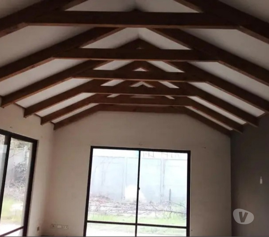 Bienes Raices Santiago Lo Barnechea - Fotos de Casa en Lo Barnechea 141 m2 construidos 781 m2 Terreno