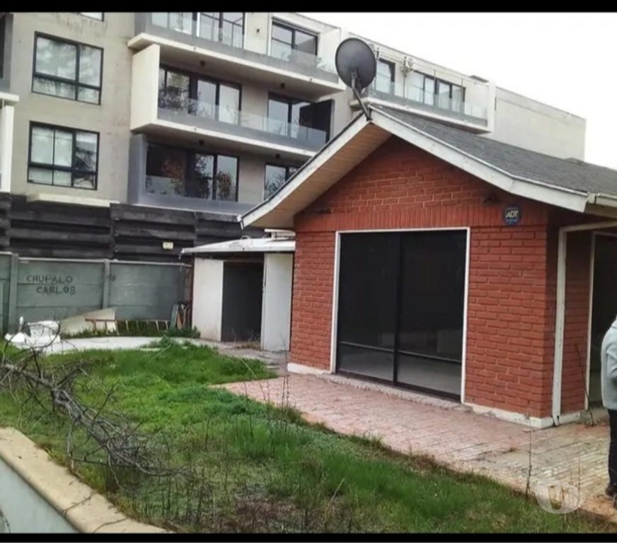 Bienes Raices Santiago Lo Barnechea - Fotos de Casa en Lo Barnechea 141 m2 construidos 781 m2 Terreno