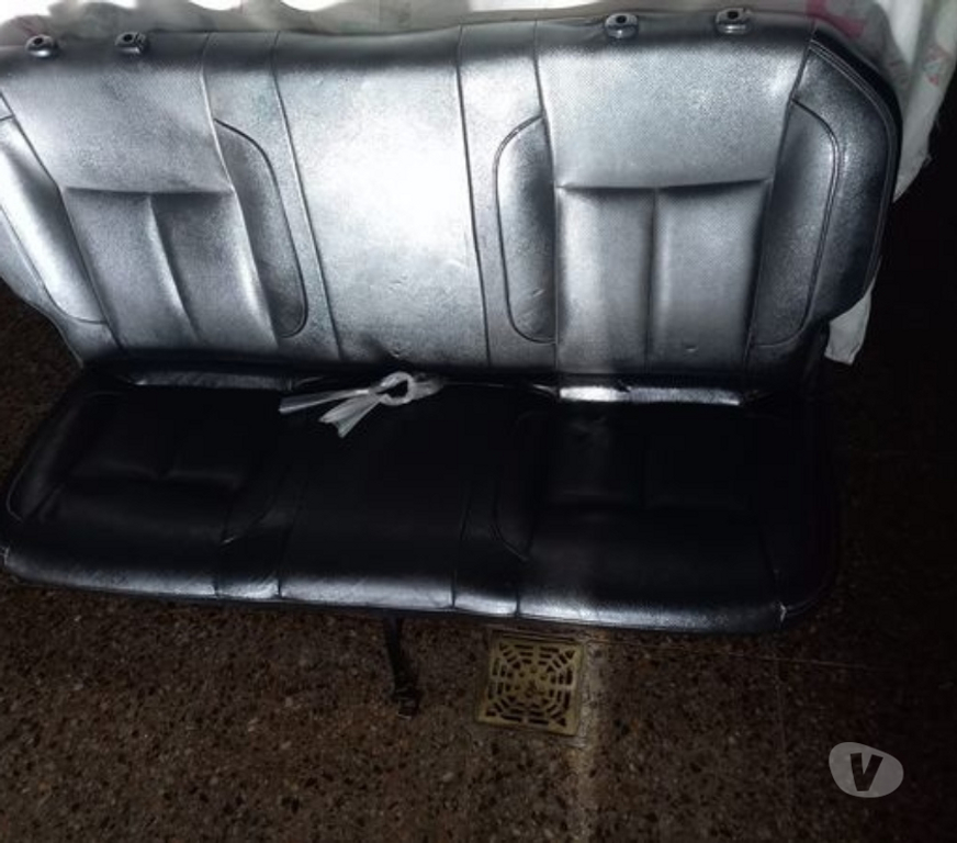 Accesorios para Autos Santiago Santiago - Fotos de Asiento completo excelente estado para NP-300 de cuero