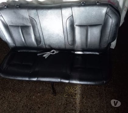 Repuestos-Accesorios-Servicios Santiago Santiago - Fotos de Asiento completo excelente estado para NP-300 de cuero