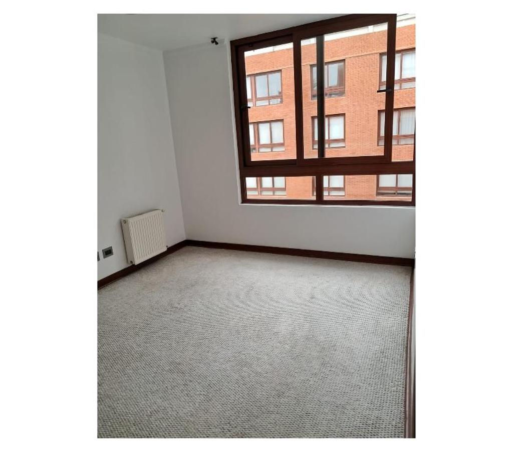 Arriendos Santiago Lo Barnechea - Fotos de Se Arrienda Departamento Edifcio La Cabaña
