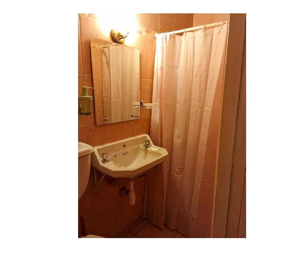 Arriendo de piezas Santiago Providencia - Fotos de Arriendo habitación amoblada con baño privado Providencia