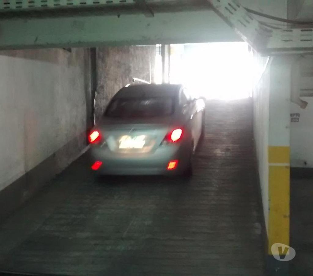 Arriendo bodegas Santiago Santiago - Fotos de Estacionamiento Santiago Centro Metro Sta Ana Plaza Brasil
