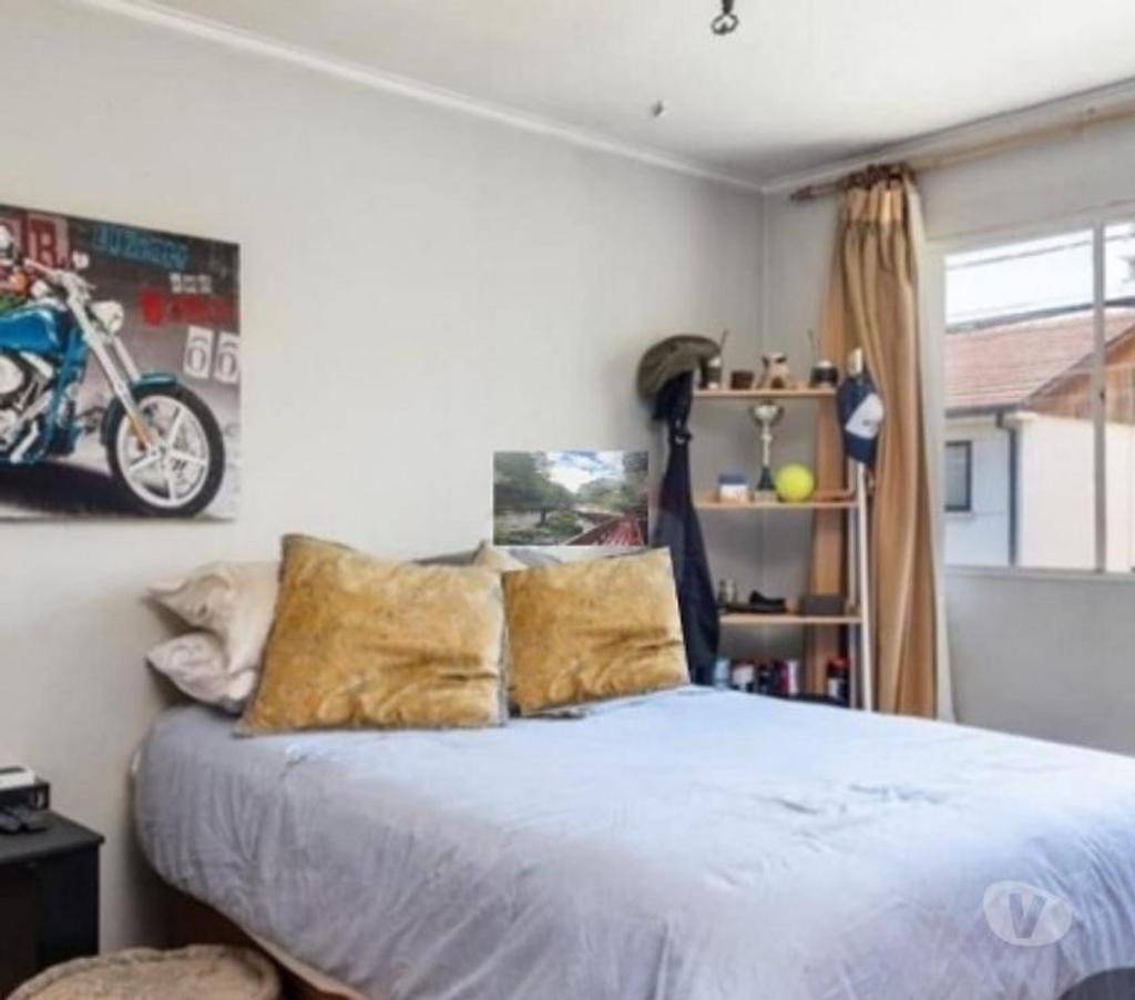 Bienes Raices Santiago Las Condes - Fotos de Las Condes, vivienda sólida.
