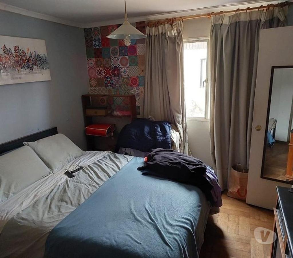 Bienes Raices Santiago Las Condes - Fotos de Las Condes, vivienda sólida.