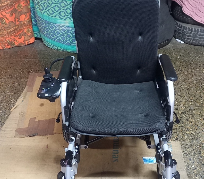 Varios Santiago Santiago - Fotos de Silla de Ruedas Eléctrica Premium Comfort First Car nueva
