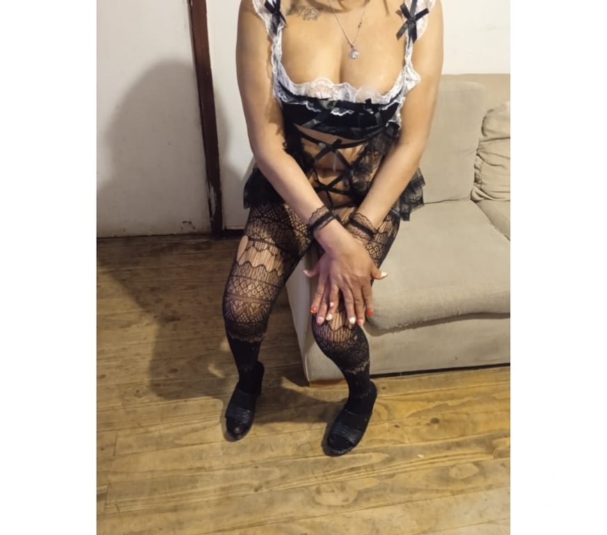 Escort Cautín Villarrica - Fotos de Ven a verme 💋 y disfruta de una fogosa madurita