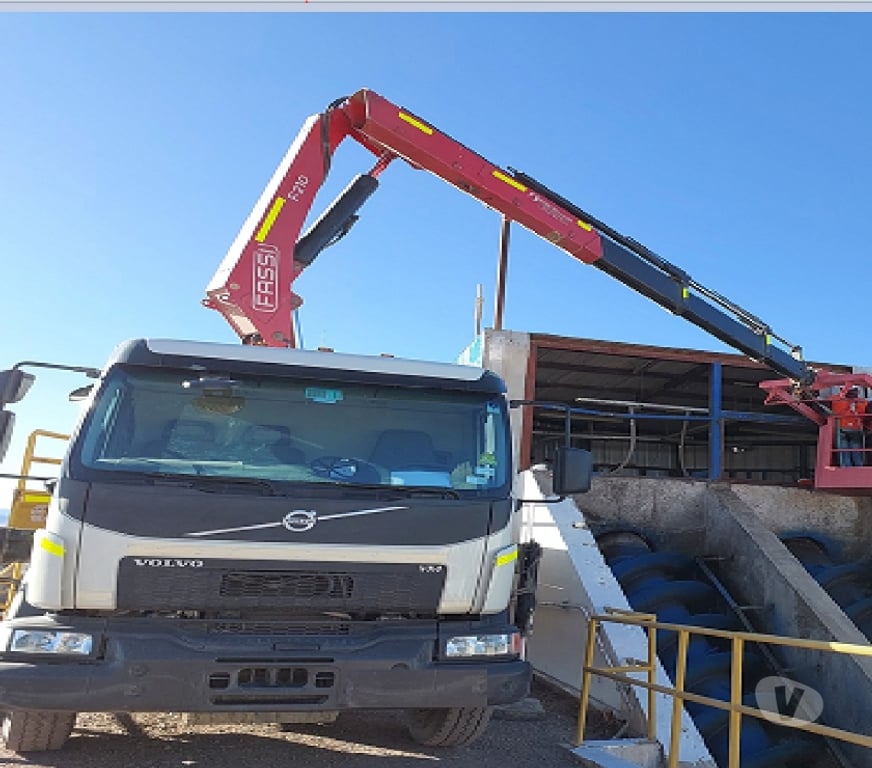 Fletes y Mudanzas - Transportes El Loa Calama - Fotos de TRASLADOS MONTAJES MANIOBRAS DE IZAJE CARGAS DESCARGA