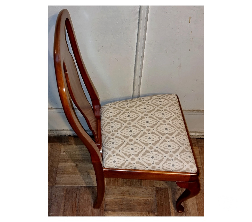 Muebles Santiago Quinta Normal - Fotos de 4 Sillas de Comedor estilo Reina Ana en madera de Lingue