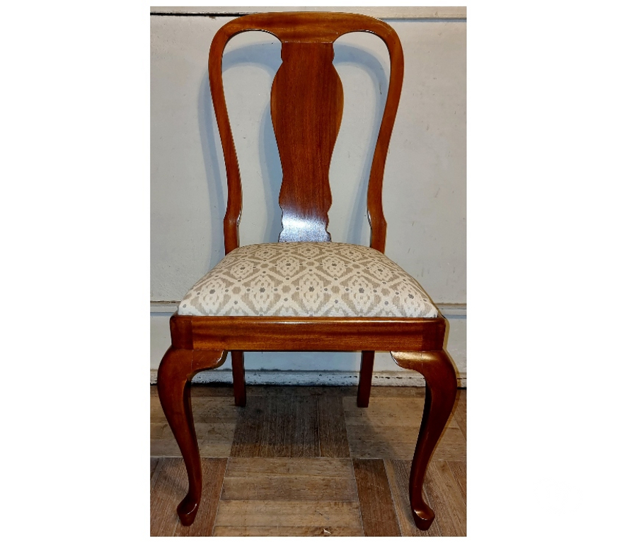 Muebles Santiago Quinta Normal - Fotos de 4 Sillas de Comedor estilo Reina Ana en madera de Lingue