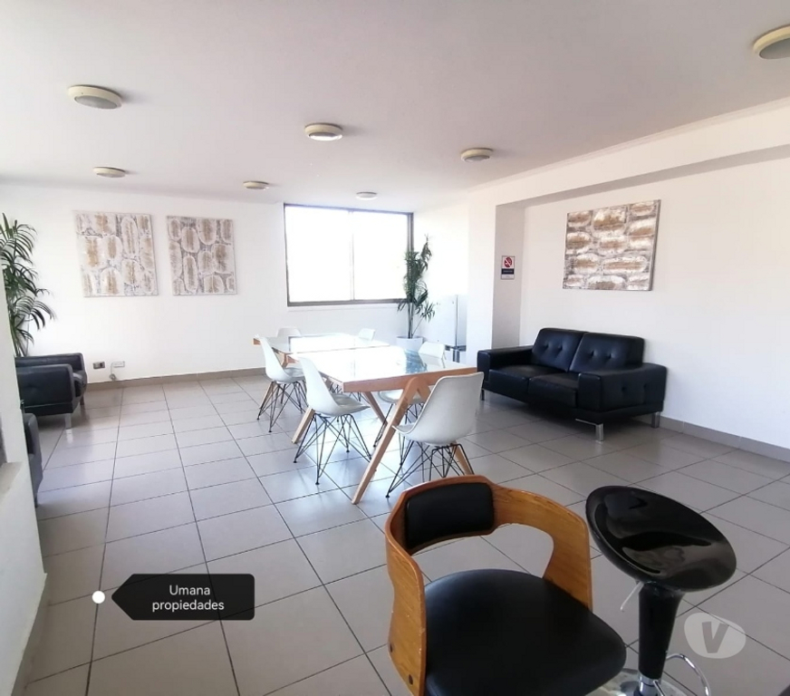 Arriendos Valparaíso Valparaíso - Fotos de En arriendo dpto 2d 1b San Roque, locomoción a la puerta