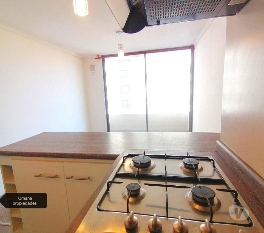 Arriendos Valparaíso Valparaíso - Fotos de En arriendo dpto 2d 1b San Roque, locomoción a la puerta