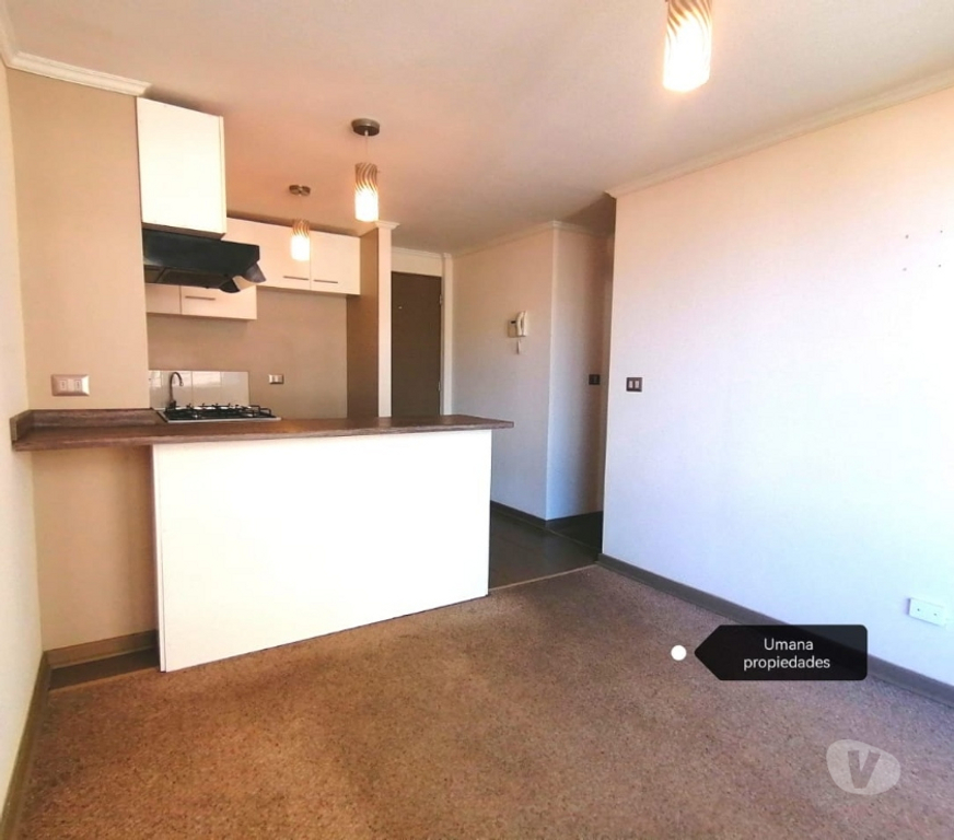 Arriendos Valparaíso Valparaíso - Fotos de En arriendo dpto 2d 1b San Roque, locomoción a la puerta