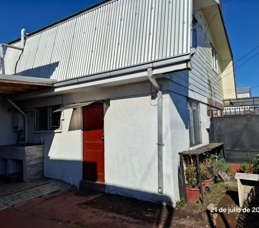 VENDO HERMOSA CASA UBICADA EN HUAMBALI, CHILLAN
