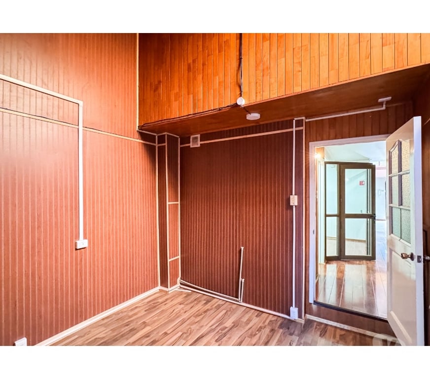 Arriendos Bío-Bío Los Ángeles - Fotos de Arriendo de casa de 334M2 con 12 amplias oficinas