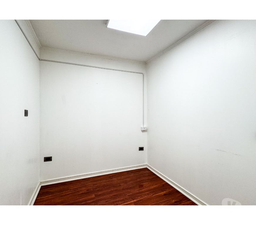 Arriendos Bío-Bío Los Ángeles - Fotos de Arriendo de casa de 334M2 con 12 amplias oficinas