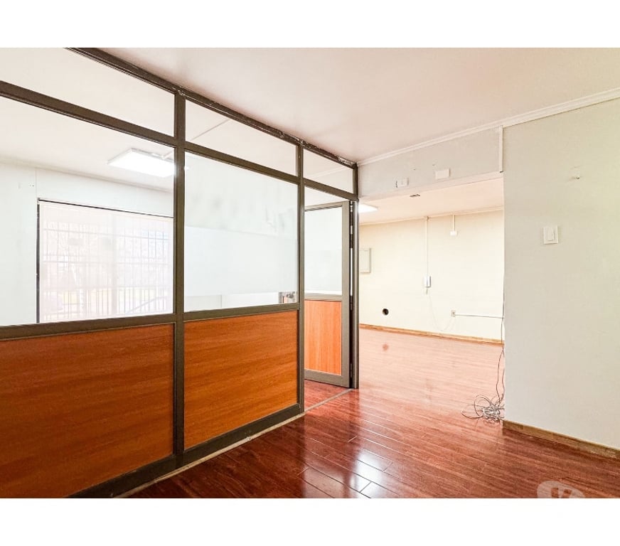 Arriendos Bío-Bío Los Ángeles - Fotos de Arriendo de casa de 334M2 con 12 amplias oficinas