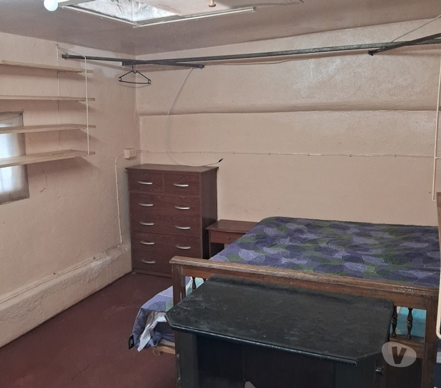 Arriendo de piezas Santiago La Florida - Fotos de PIEZA AMOBLADA WC PRIVADO HOSPITAL LF MALL VESPUCIO