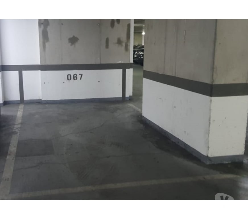 Arriendo bodegas Santiago Santiago - Fotos de Arriendo Estacionamiento, Rosas 1520. Incluye GC