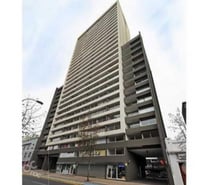 Fotos de Arriendo Estacionamiento, Rosas 1520. Incluye GC