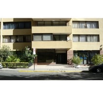 Arriendo Depto.402 + Bodega, calle Marcoleta 444.