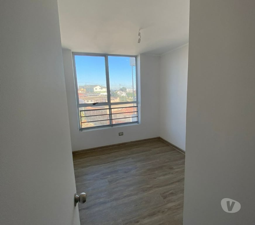 Bienes Raices Valparaíso Valparaíso - Fotos de Piso 2 nuevo Los Placeres-Valparaíso