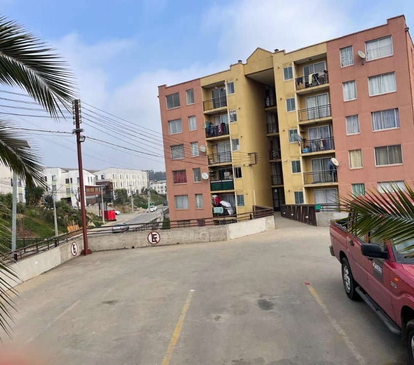 ARRIENDO DEPARTAMENTO MIRADOR DE REÑACA