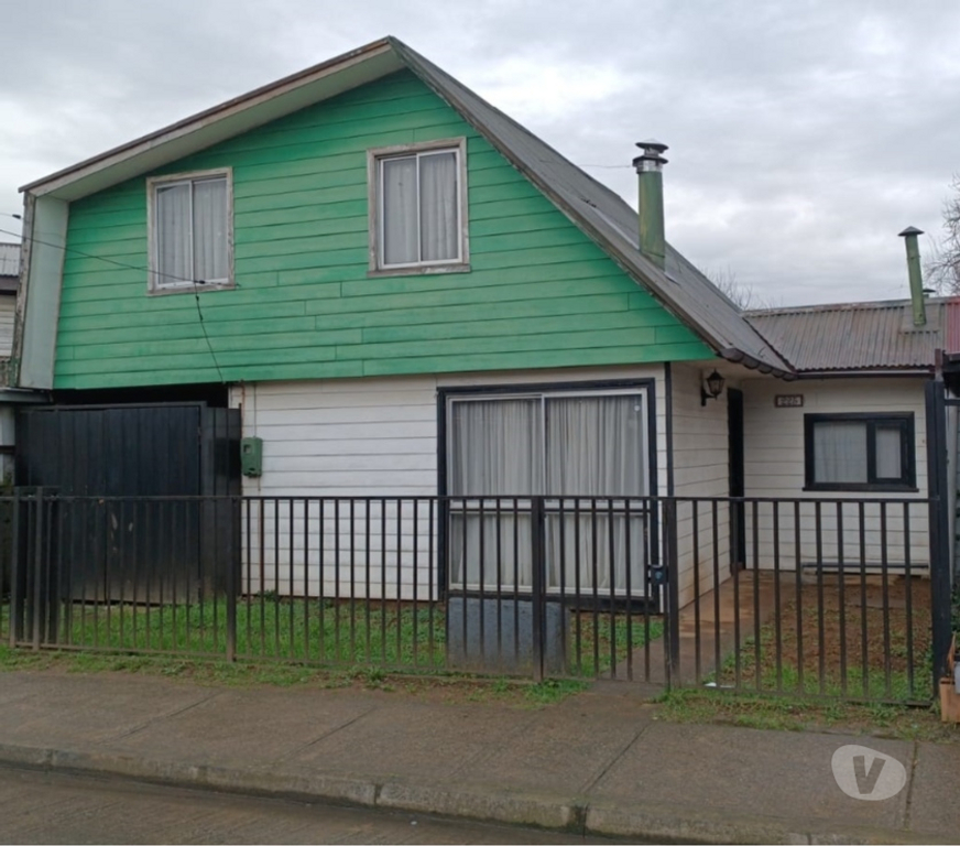 Arriendos Valdivia Valdivia - Fotos de Arriendo amplia casa en Alberto Blest Gana 225, Valdivia.