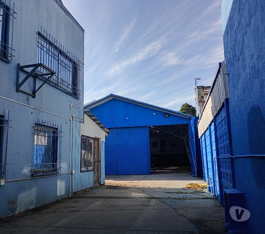 Arriendo bodegas Concepción Concepción - Fotos de Bien Ubicada, con oficinas, instalaciones, estacionamientos.