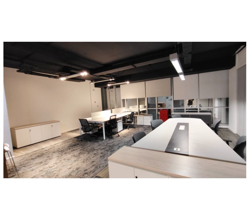 Arriendo oficinas Concepción Concepción - Fotos de Moderna Oficina 78 M2 Planta Libre