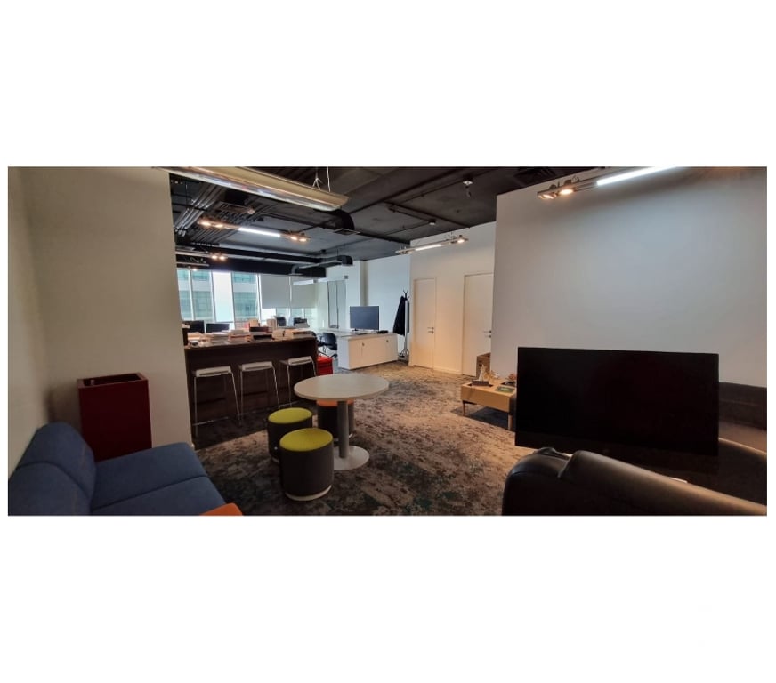 Arriendo oficinas Concepción Concepción - Fotos de Moderna Oficina 78 M2 Planta Libre
