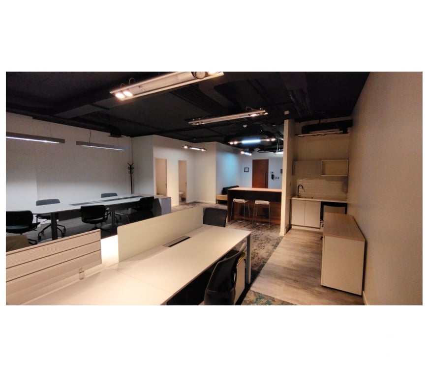 Arriendo oficinas Concepción Concepción - Fotos de Moderna Oficina 78 M2 Planta Libre