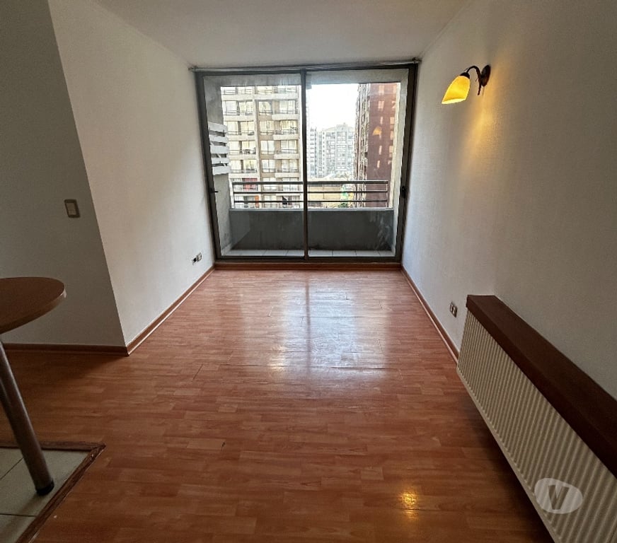 Arriendos Santiago Santiago - Fotos de 400.000 ARRIENDO Depto 2 dorm. 45m2 Metro Santa Isabel.