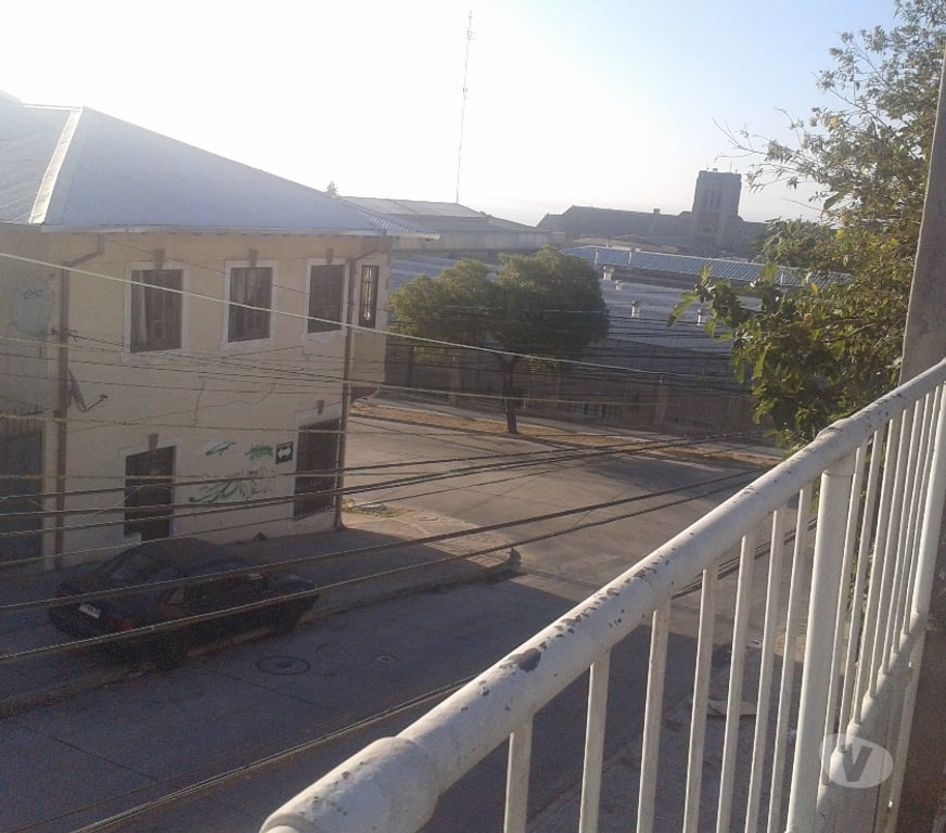 Arriendo de piezas Valparaíso Valparaíso - Fotos de Arriendo pieza estudiante frente USM