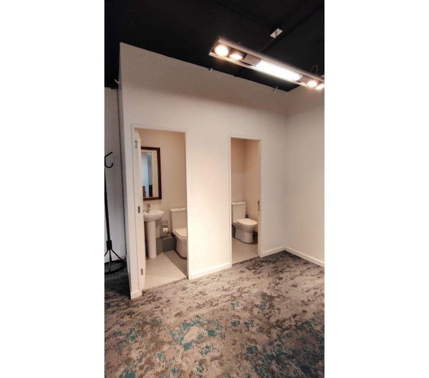 Arriendo oficinas Concepción Concepción - Fotos de Moderna Oficina 78 M2 Planta Libre